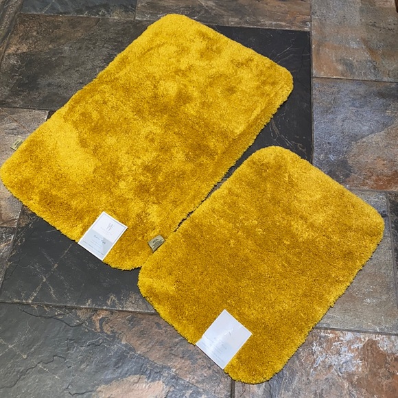 🌺NWT 2 wamsutta bath rug - Picture 1 of 4